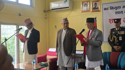 सुदूरपश्चिम प्रदेशका मुख्यमन्त्री भट्टले  विश्वासको मत लिनुहुँदै 